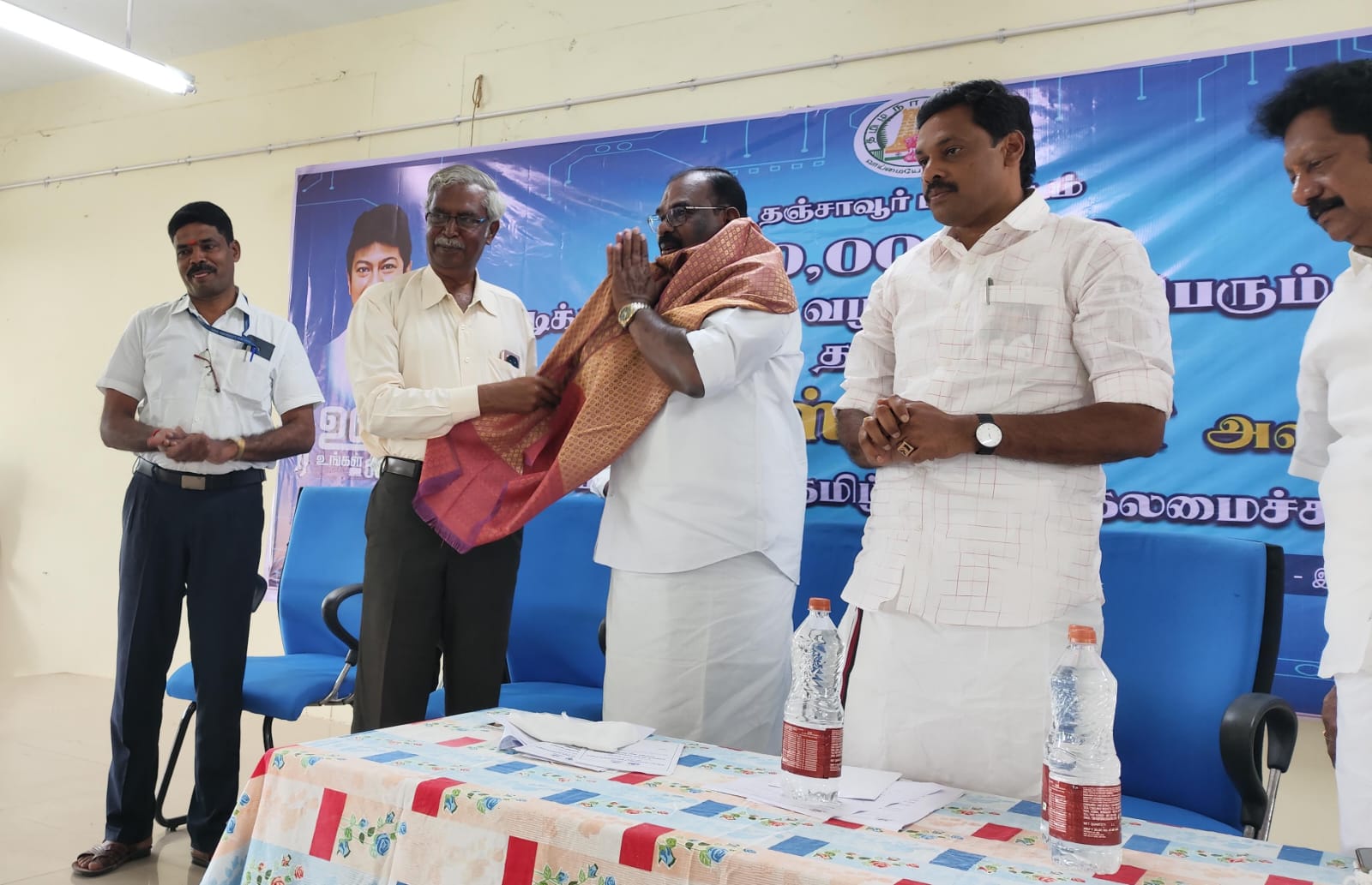 “Ulagam Ungal Kaiyil” Free Laptop Distribution Programme